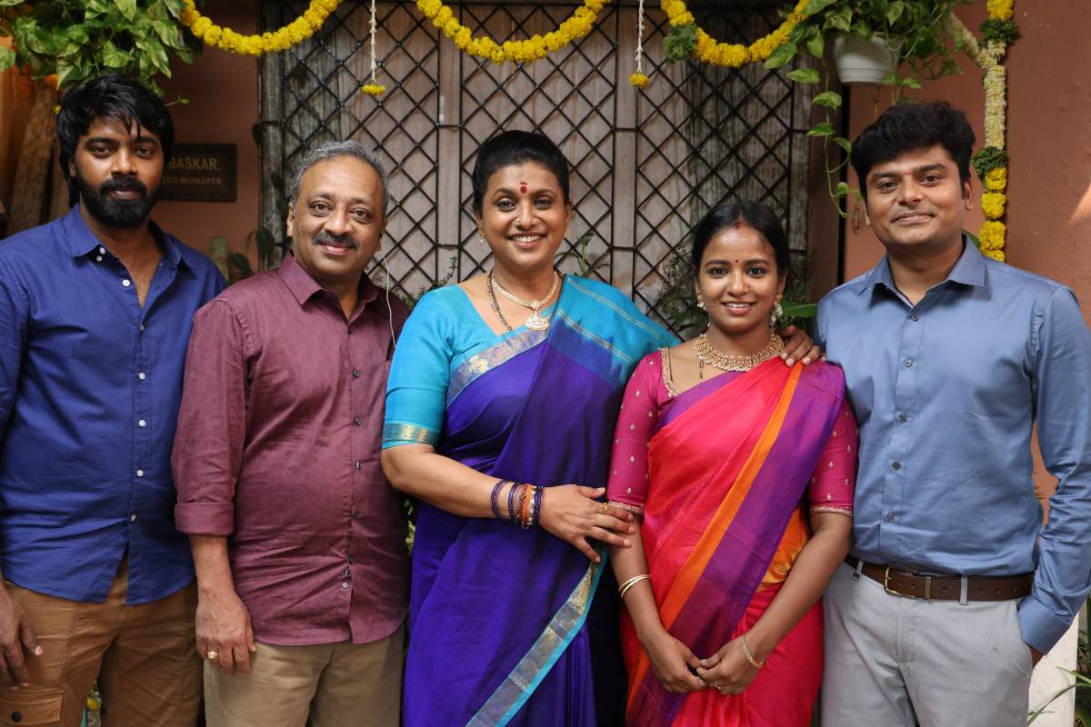 அன்பே டயானா திரைப்படம் 3 நாட்களில் செய்துள்ள வசூல்.. எவ்வளவு தெரியுமா அன்பே டயானா திரைப்படம் 3 நாட்களில் செய்துள்ள வசூல்.. எவ்வளவு தெரியுமா