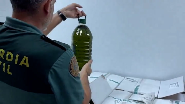Almost 3,000 litres of fake olive oil seized by police | News