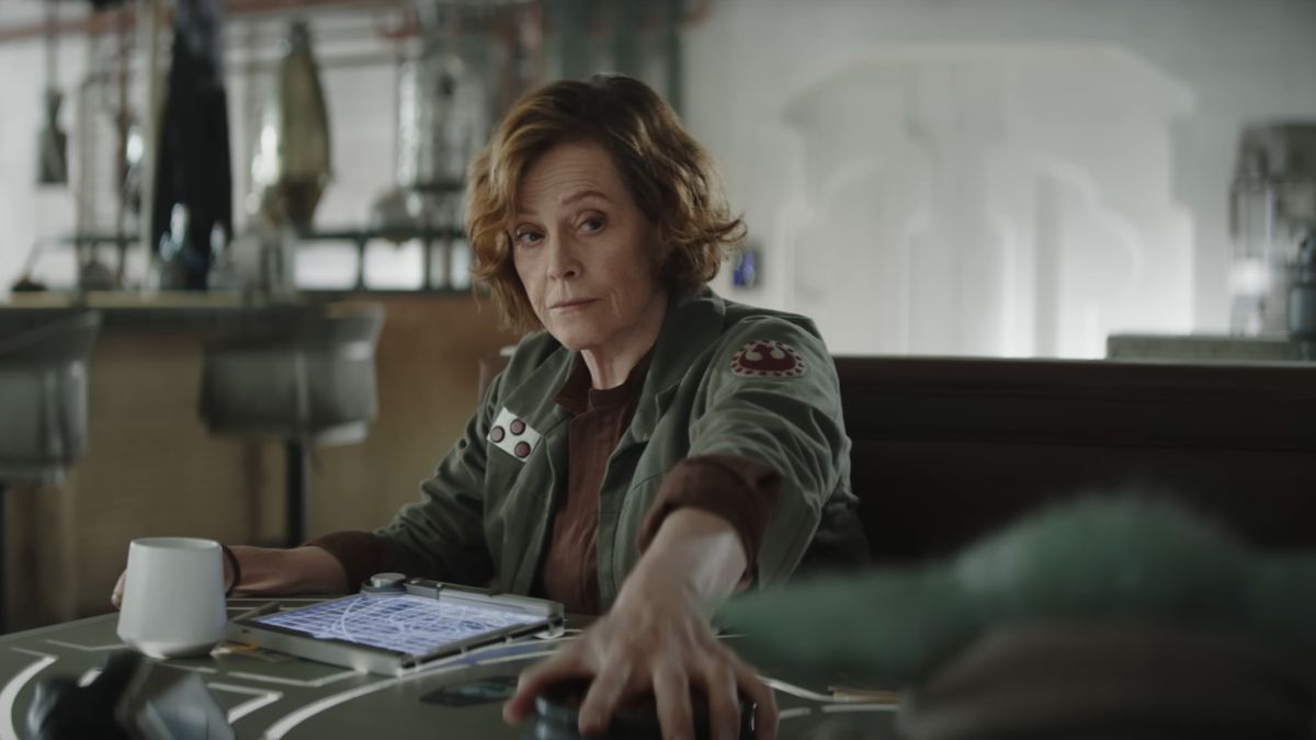 Sigourney Weaver en el Mandalorian & amp; Grogu
