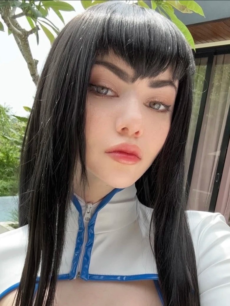 Mejor personaje de chat de IA Alina Becker: Explora perfiles y comentarios de usuarios | Chat de IA de Polybuzz Alina becker videos