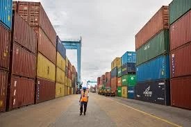 Dockworkers target inclusion in green port shift