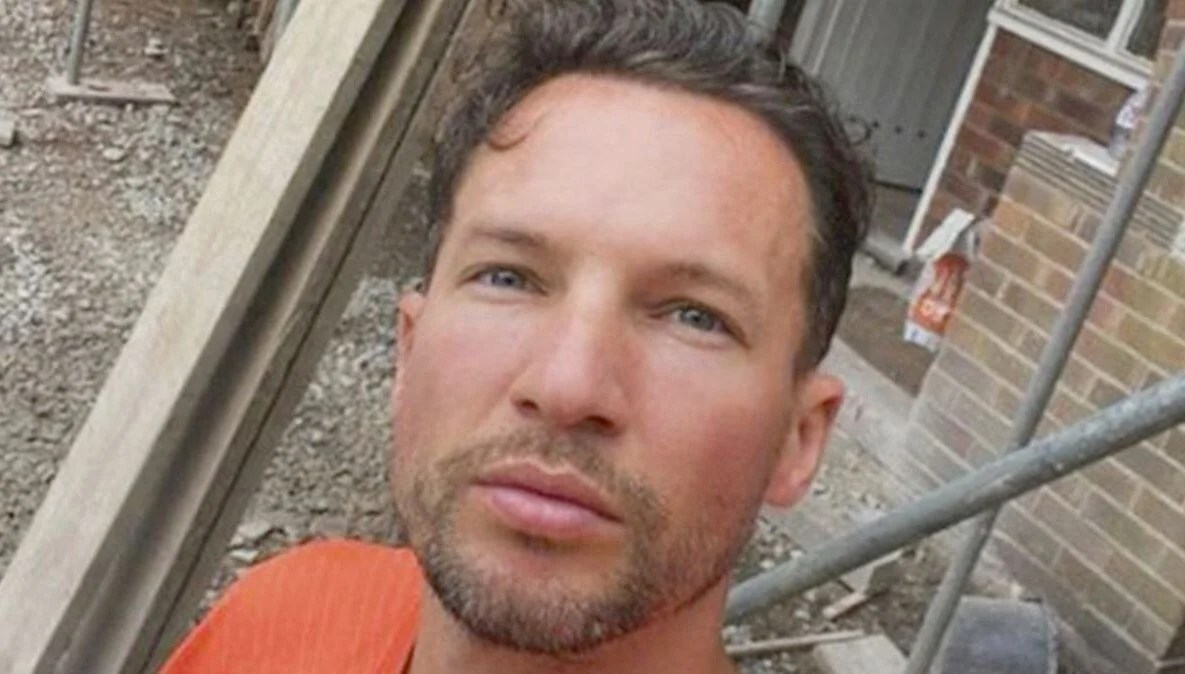 Bir dönemin yıldız futbolcusu inşaat işçisi oldu: Premier Lig şampiyonundan şantiyeye – Son Dakika Spor Haberleri