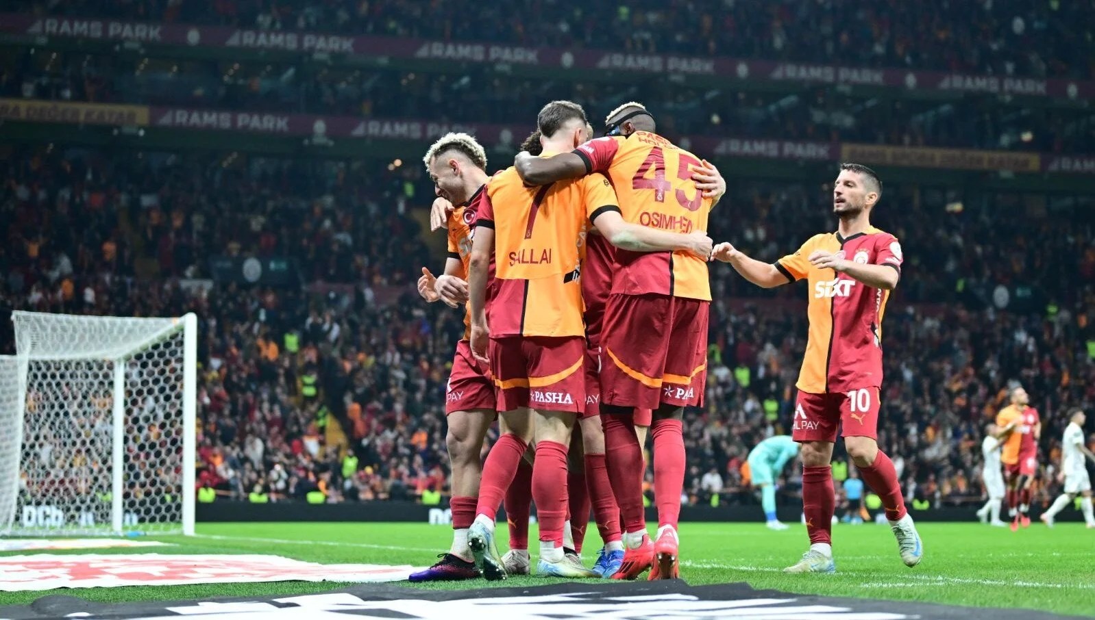 Galatasaray ilk 8 yolunda kritik deplasmanda: Malmö maçı muhtemel 11’i