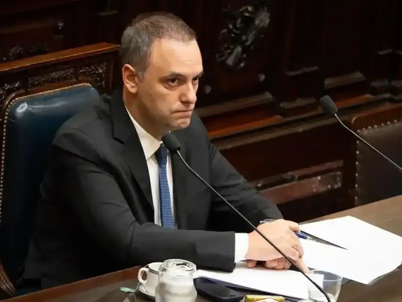 Manuel Adorni deberá justificar su patrimonio ante la Justicia