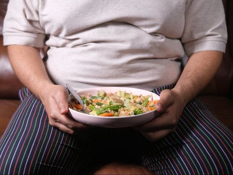 How To Not Be Fat Without Exercise: 14 Easy Tips No Gym, No Problem | trstdly: trusted news in simple english