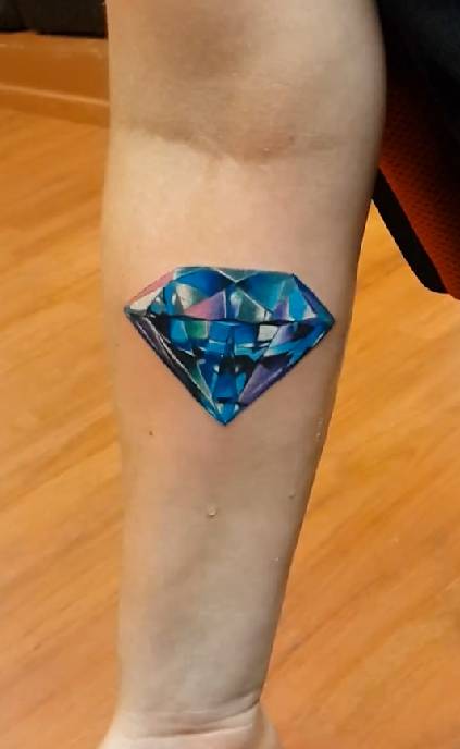 Diamond Tattoos | Tattoofilter 688_x_423_jpg