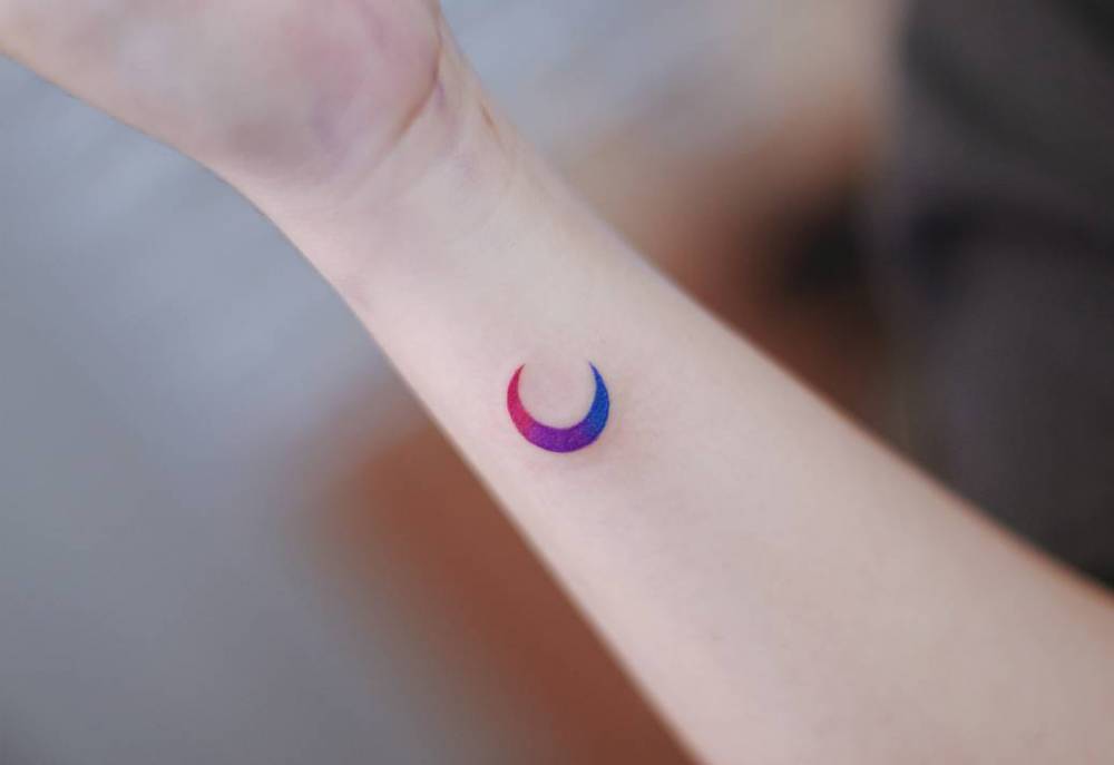 24 Cute Small Tattoos Your Mom Will Love 687_x_1000_jpg