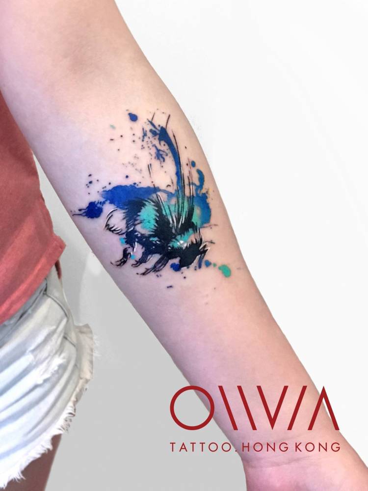 Watercolor Bee Tattoo On The Left Inner Forearm. 1000_x_750_jpg