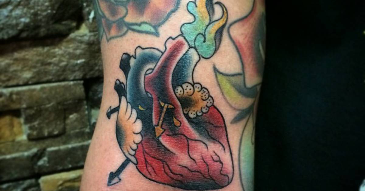 Traditional Style Anatomical Heart Tattoo On The Bicep. 628_x_1200_jpg