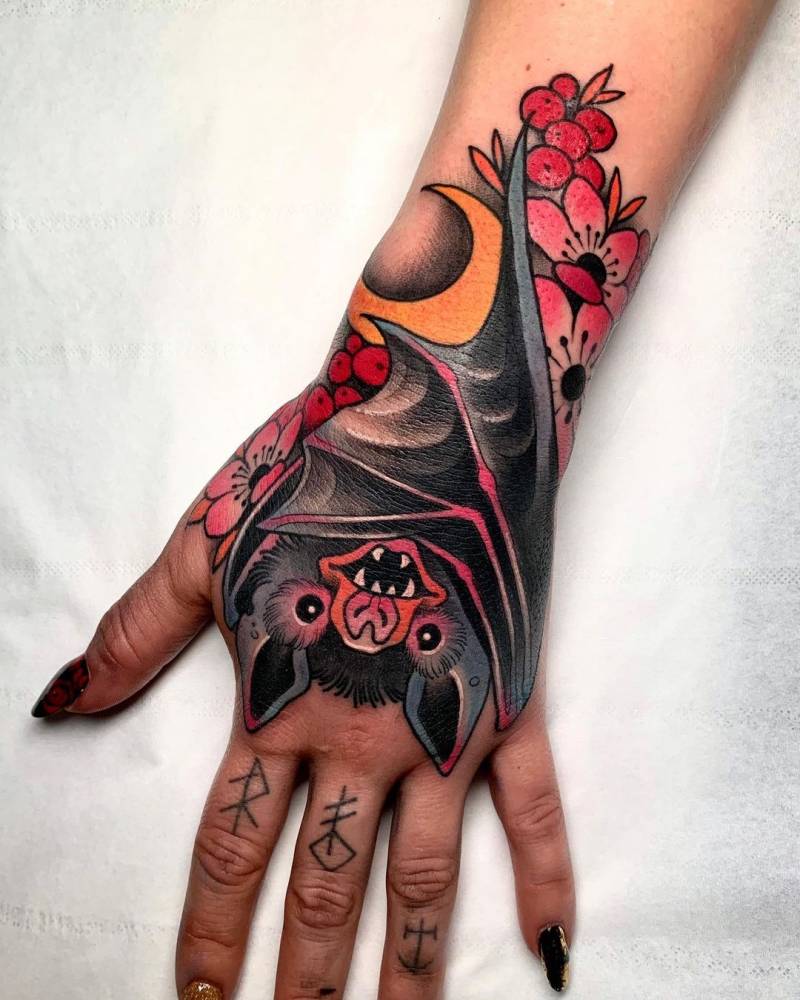 Neotraditional Bat Tattoo On The Hand 1000_x_800_jpg
