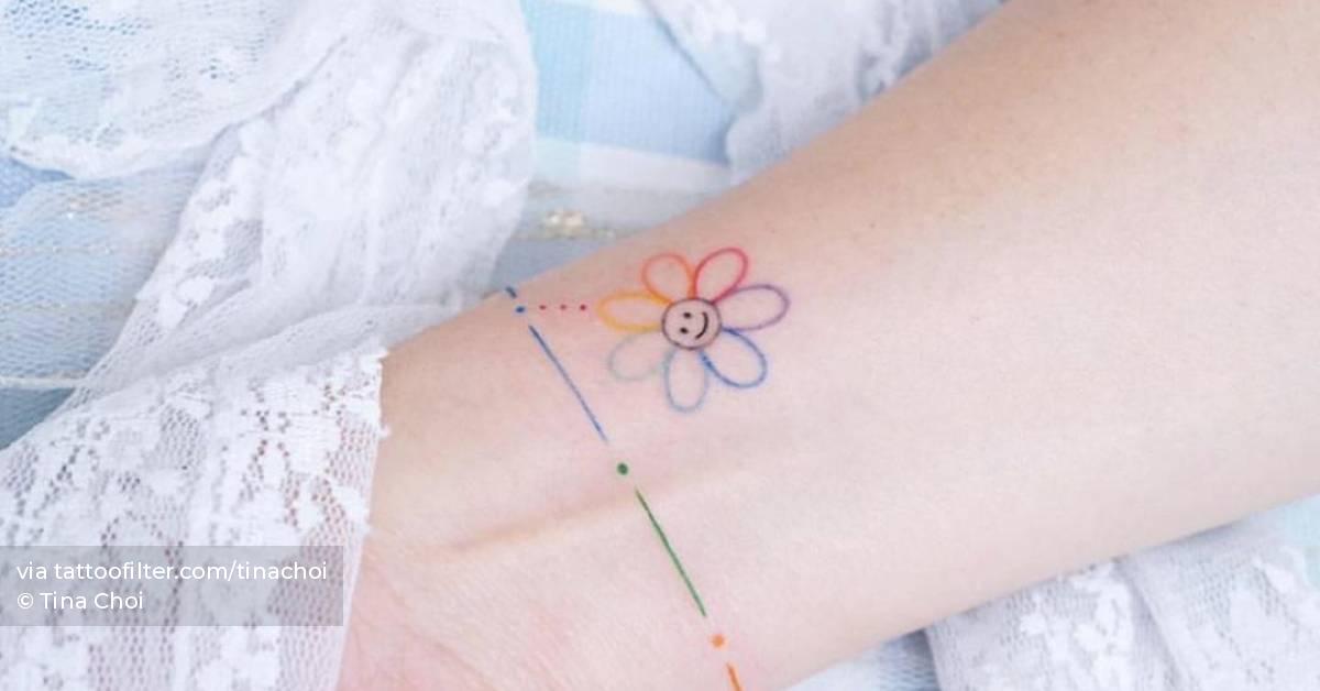 Minimalist Daisy Wristband Tattoo. 628_x_1200_jpg