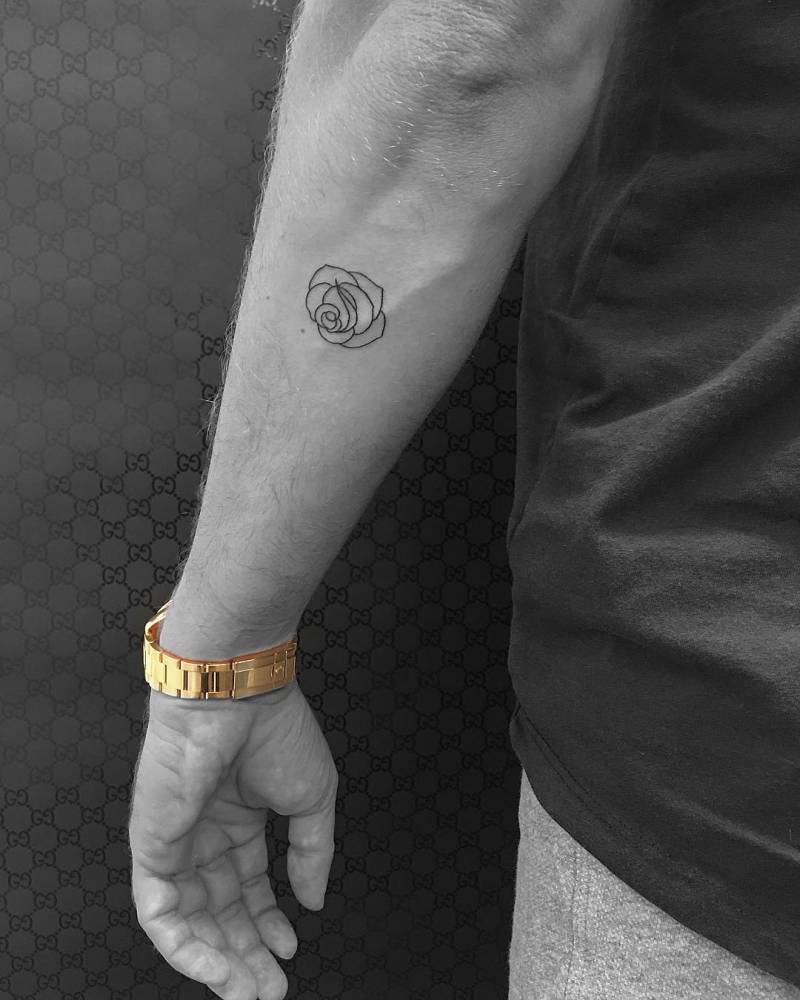 Minimalist Rose Tattoo On The Left Forearm. 1000_x_800_jpg