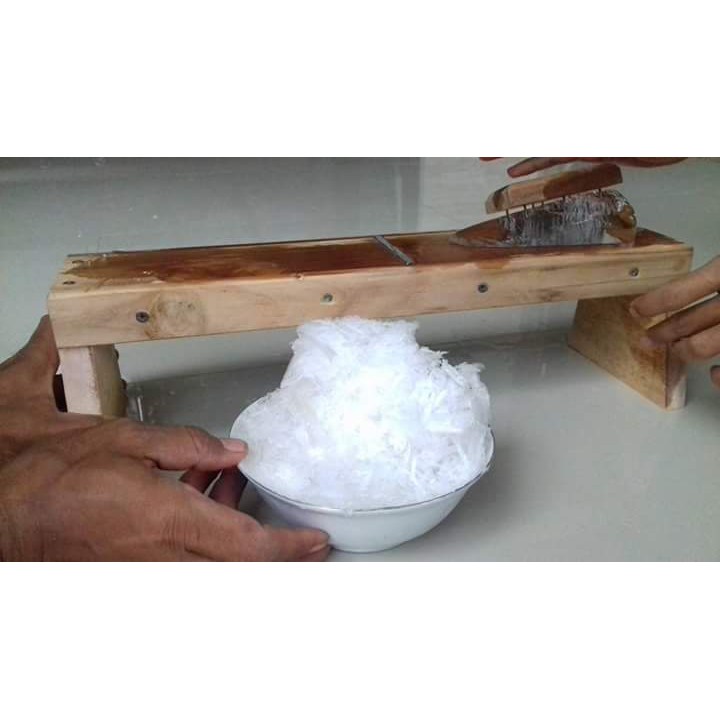 SERUTAN ES / ICE CRUSHER / ALAT SERUT ES / PASRAH ES BATU / ALAT ES SERUT  MANUAL TANPA LISTRIK | Shopee Indonesia