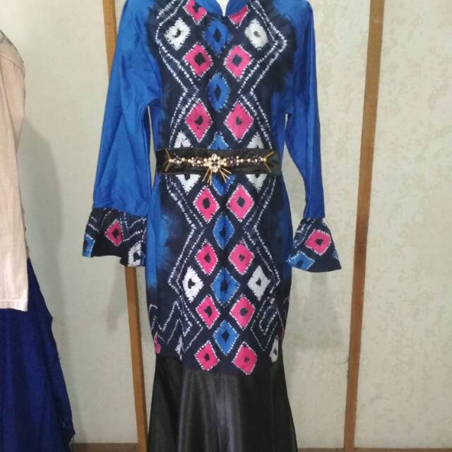 30+ Model Gambar Baju Jubah Sasirangan - Fashion Modern ...