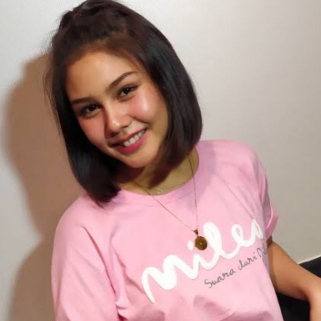 Kaos Milea Suara dari Dilan Film Milea Vanesha Prescilla Iqbaal Ramadhan |  Shopee Indonesia