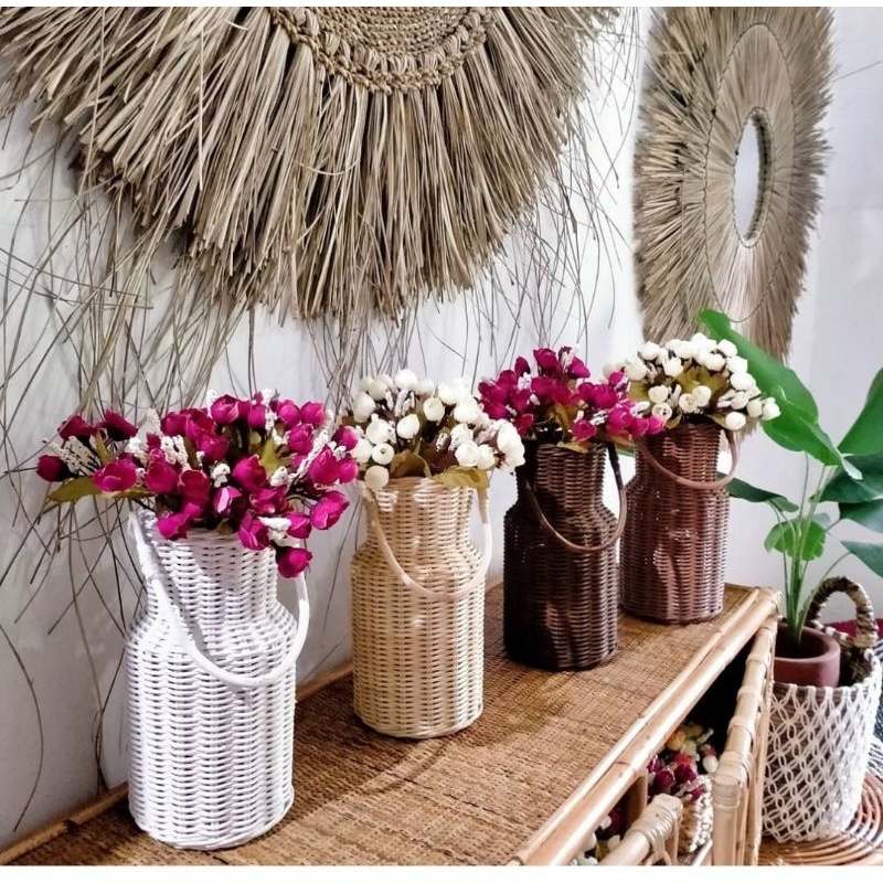 Harga Pot Bunga Rotan Terbaru Oktober 2021 | BigGo Indonesia