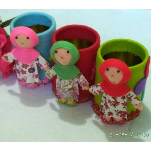 Tempat pensil boneka muslim | Shopee Indonesia
