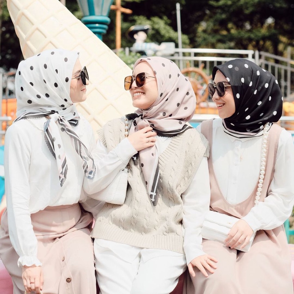 HIJAB VOAL/SCARF SIGNATURE MOTIF LASERCUT PRINTING PREMIUM | Shopee  Indonesia