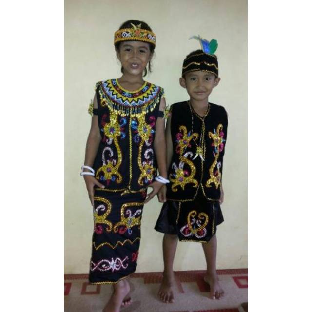 Baju Adat Dayak Kalimantan Timur | Shopee Indonesia