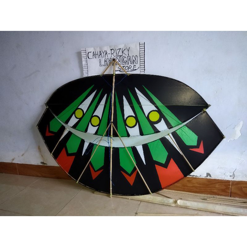 LAYANGAN GAPANGAN PEGON/KOANG/BAPANGAN - 1 METER MOTIF SOLDIR JADI | Shopee  Indonesia