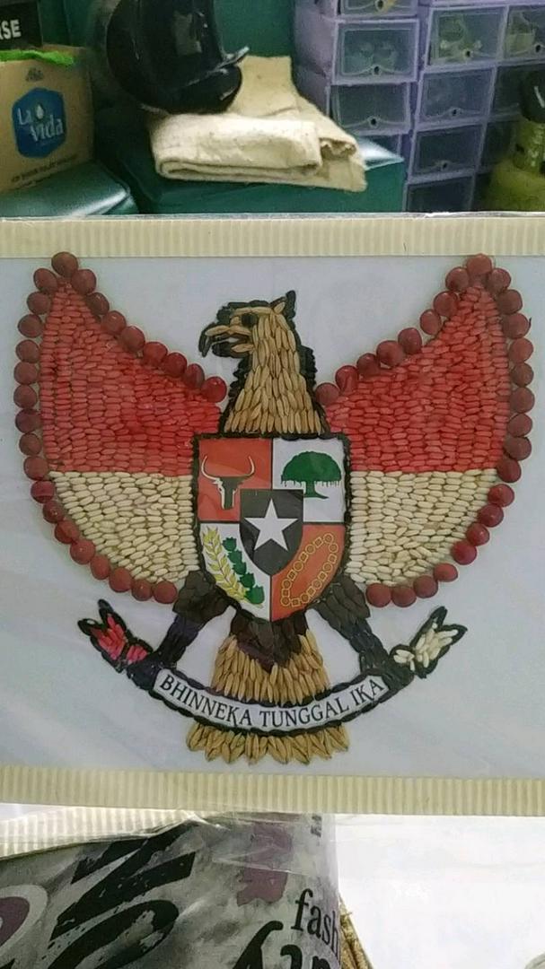 Jual Kolase Tema Kemerdekaan Garuda Pancasila Indonesia|Shopee Indonesia 1080_x_607_jpg