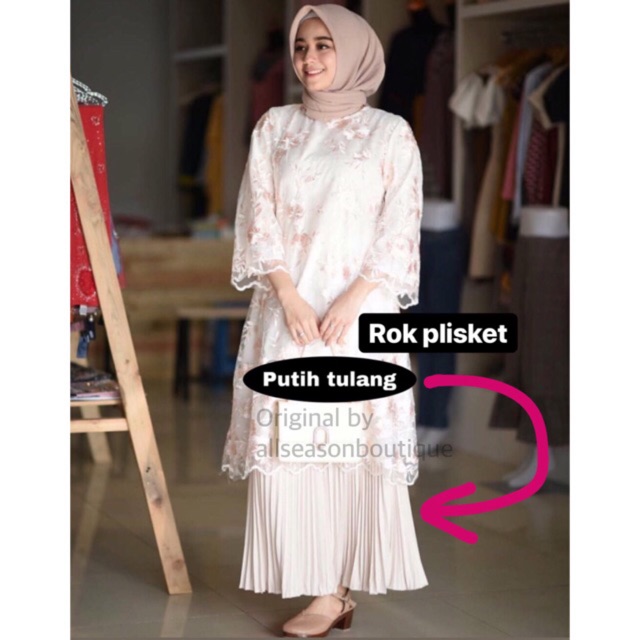 Jual ROK PLISKET REGULER warna PUTIH TULANG - TERLARIS Indonesia|Shopee  Indonesia
