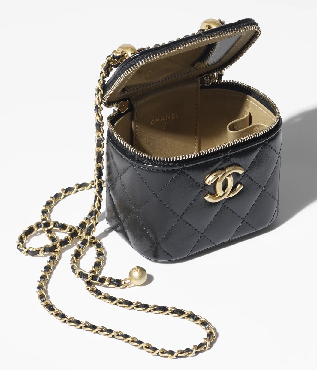 SMALL VANITY WITH CHAIN Shiny Calfskin & Gold-Tone Metal Black
