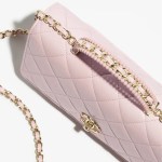 WALLET ON CHAIN Lambskin, Imitation Pearls & Gold-Tone Metal Light Pink