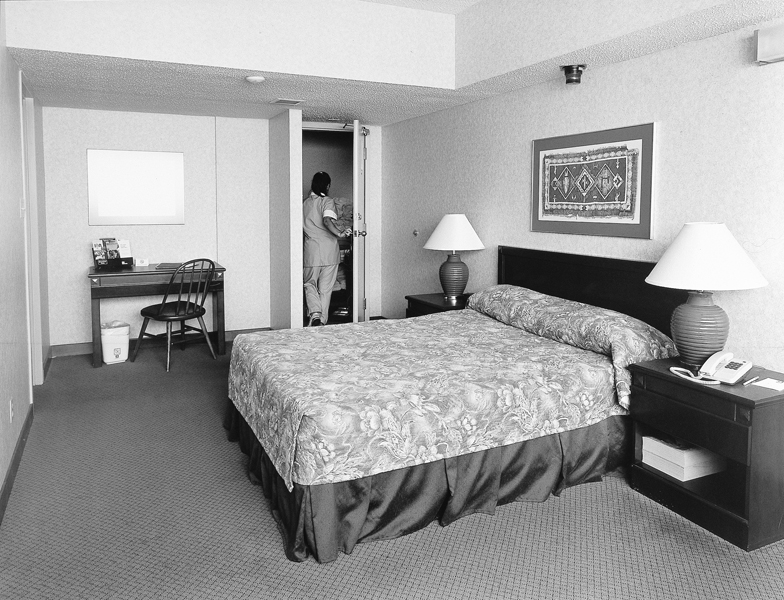 Jeff Wall Dot Tuer Ciel Variable Magazine