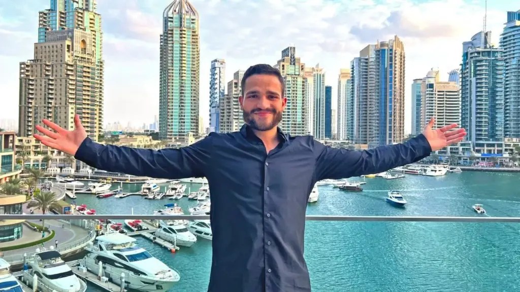 Wealthy Expat: American in Dubai: Honest Review