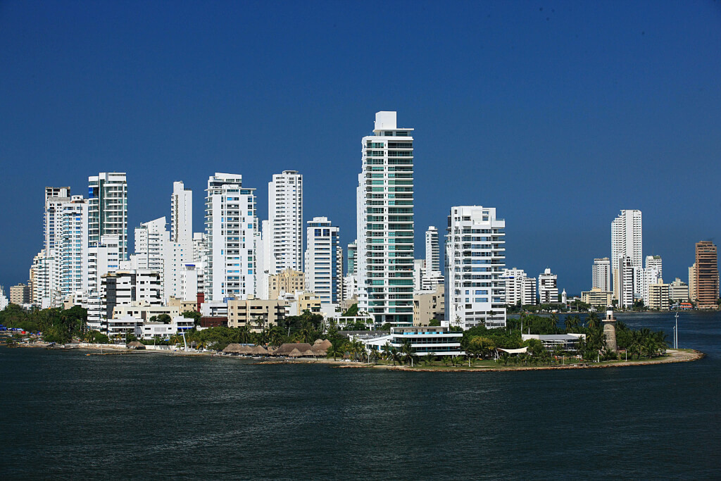 Colombia Immigration Update: Temporary Suspension of In-Person Services in 7 Cities
