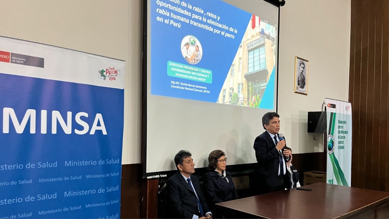 Minsa impulsa lucha contra la rabia con simposio nacional en Perú Minsa impulsa lucha contra la rabia con simposio nacional en Perú