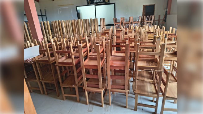 Internos fabrican 200 muebles para escolares de Tarapoto Internos fabrican 200 muebles para escolares de Tarapoto