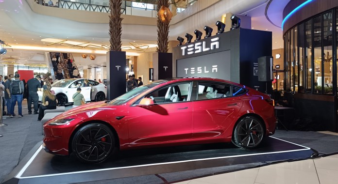 JP Morgan Thinks Tesla Will Be The Greatest Loser From Trump Anti-EV Insurance policies