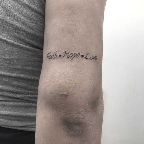 Conceptions de tatouage de belle foi - Club Tatouage