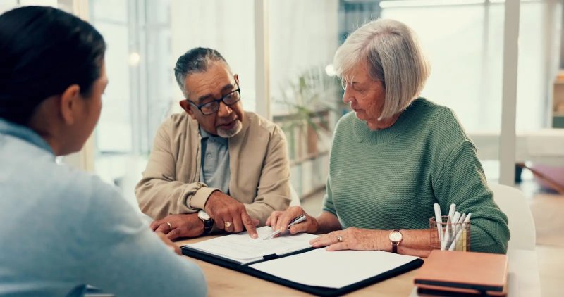 Choosing Between a Will and a Trust: Key Considerations