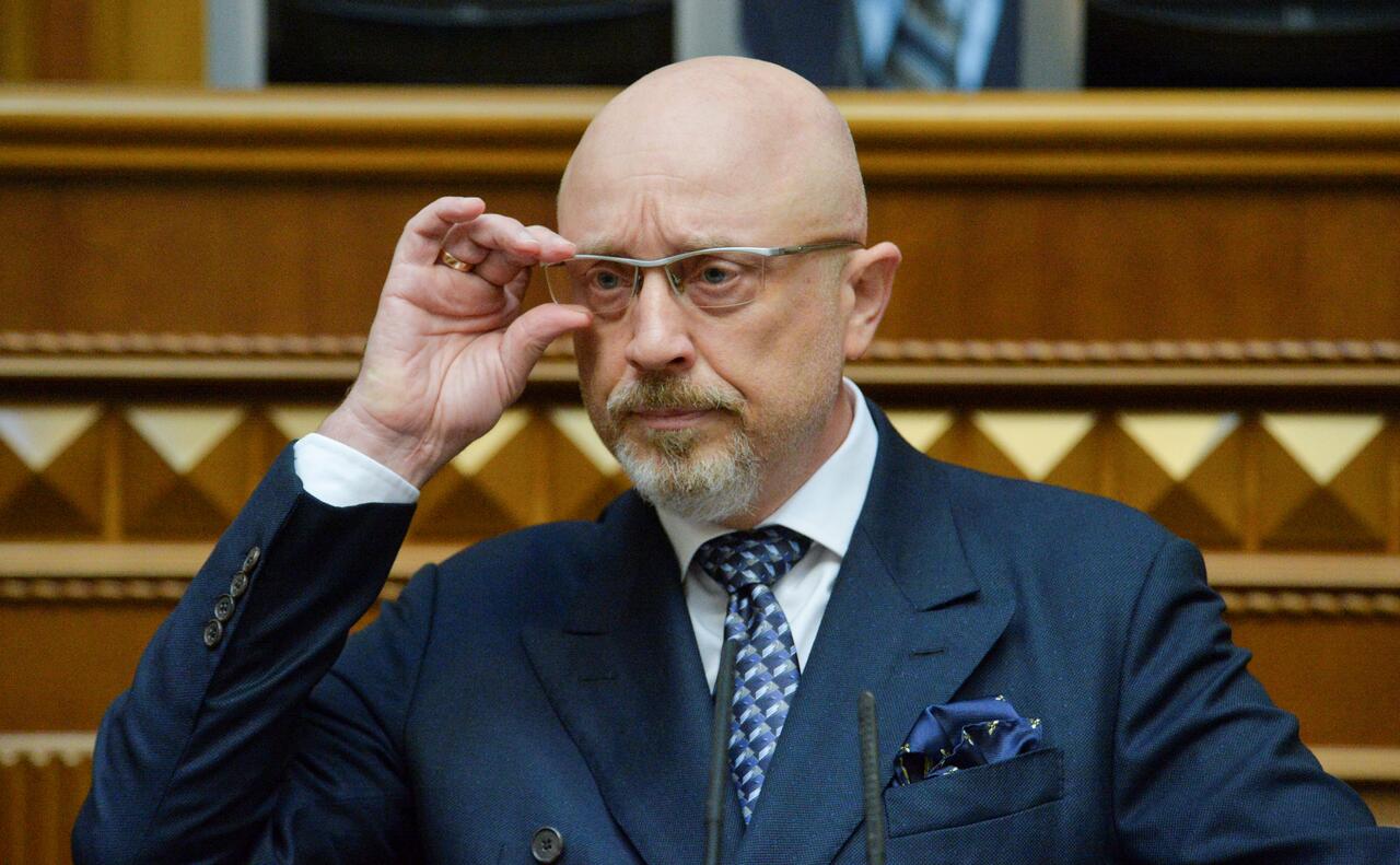 Ukraine Defense Chief Says “Low Probability” Of Major Conflict With Russia, Contradicting Biden