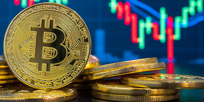 Bitcoin Price Surges, Reaches Key SMA Resistance Level 2 Bitcoin Price Surges Reaches Key SMA Resistance Level