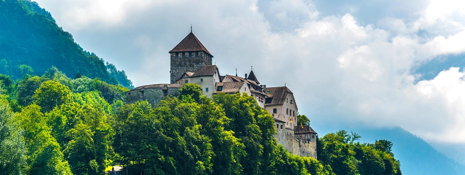 Liechtenstein’s national blockchain; Siemens adopts Kinexys