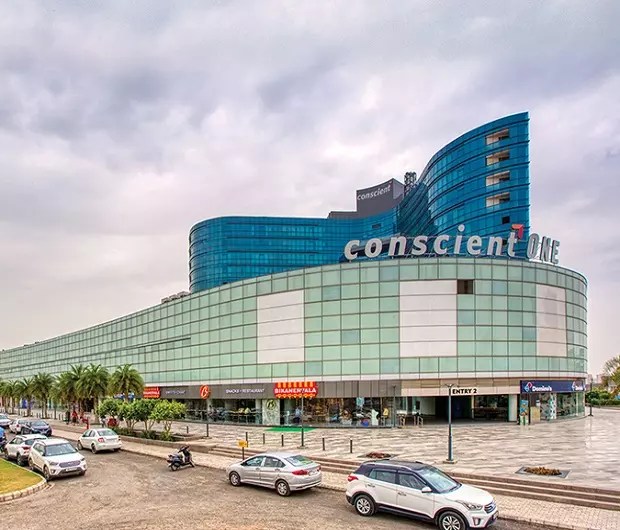 🏢 Conscient One – Premium Ready-to-Move Commercial Spaces on Dwarka Expressway
