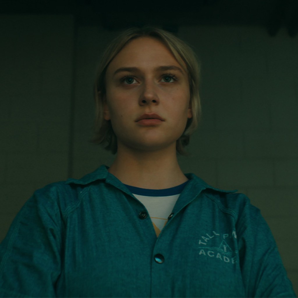 Alyvia Alyn Lind on Netflix's Wayward, Horror Obsessions, and Hug Classes from Toni Collette: Podcast