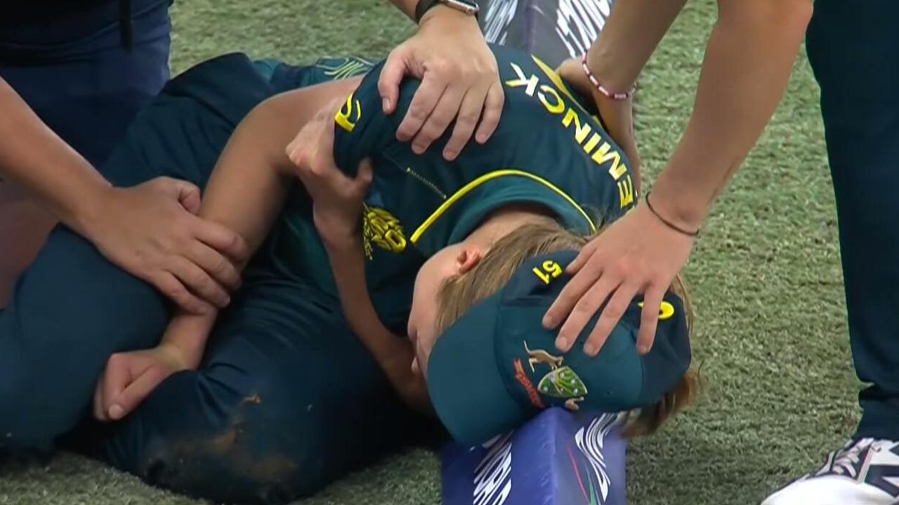 Australia defeats Pakistan scorecard, Tayla Vlaeminck injury, Alyssa Healy, video, highlights