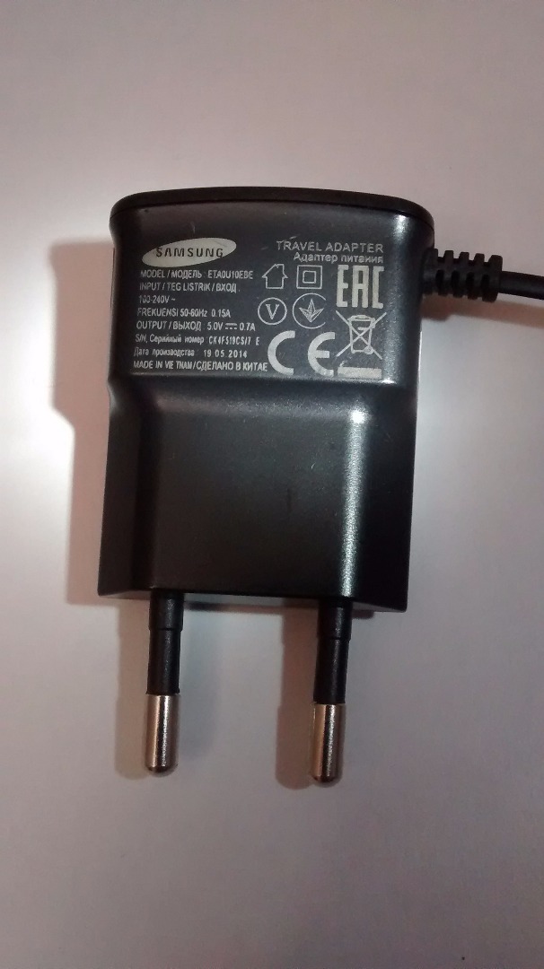 What S Inside 1 Usb Phone Charger Salvaging Electronic Components Instructables