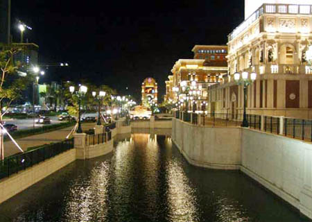 Sungai Buatan Manusia Yang Indah Dan Luar Biasa | Countermaster 320_X_450_jpg