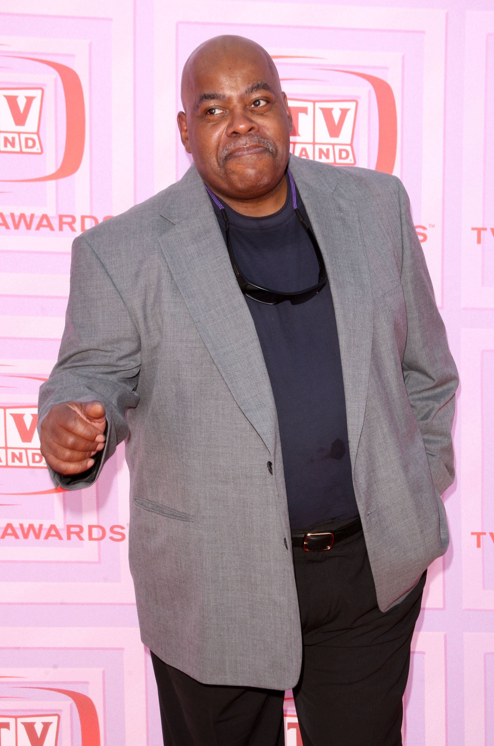 is reginald veljohnson still alive