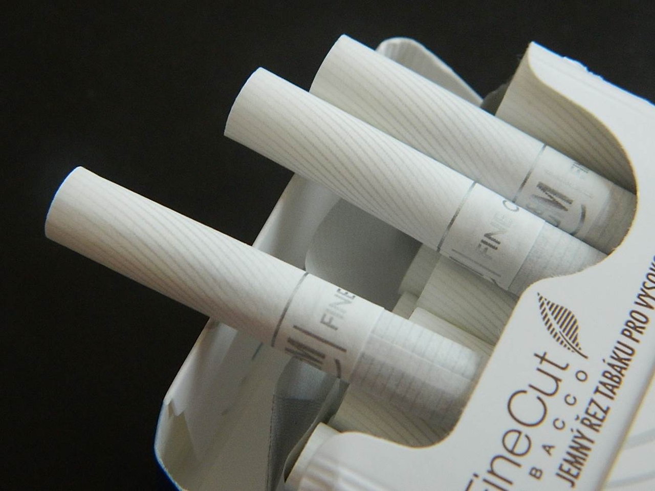 Nove Cigarety Musi Mit Specialni Kod Novinky Cz