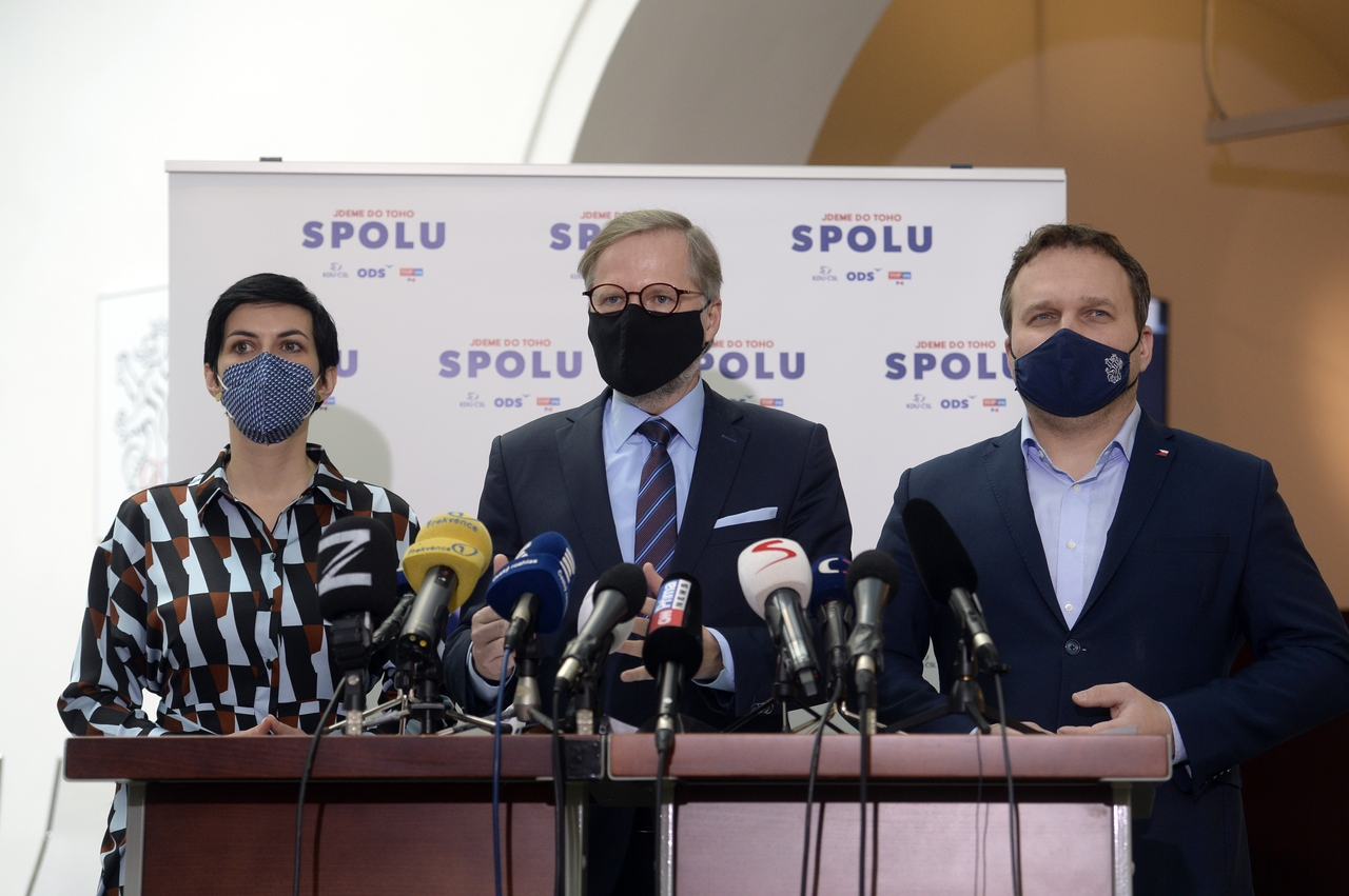Pandemicky Zakon Schvalila Snemovna