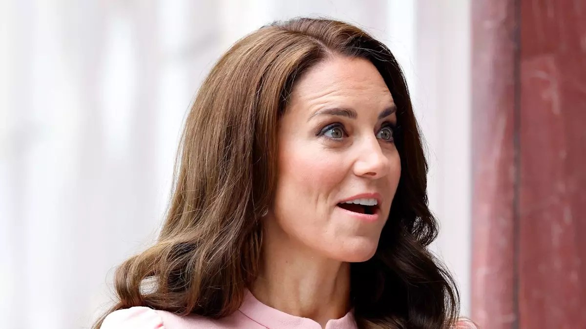Regal Red: The Unfaltering Elegance of the Princess of Wales