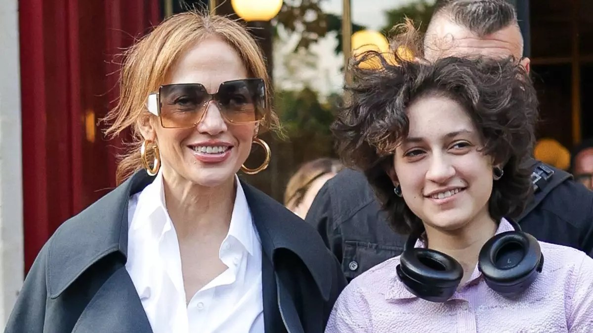 The Radiant Bond: Jennifer Lopez and Emme Shine in the Spotlight