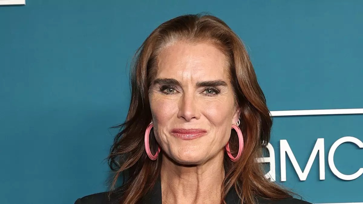 Embracing a Vibrant New Era: Brooke Shields Turns 60 with Grace and Style